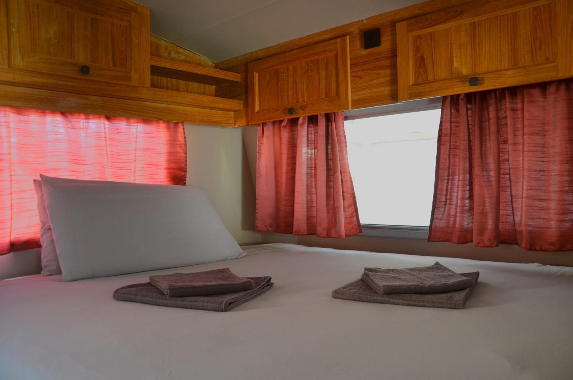 Camping Italia 90 Caravans Domaso Extérieur photo